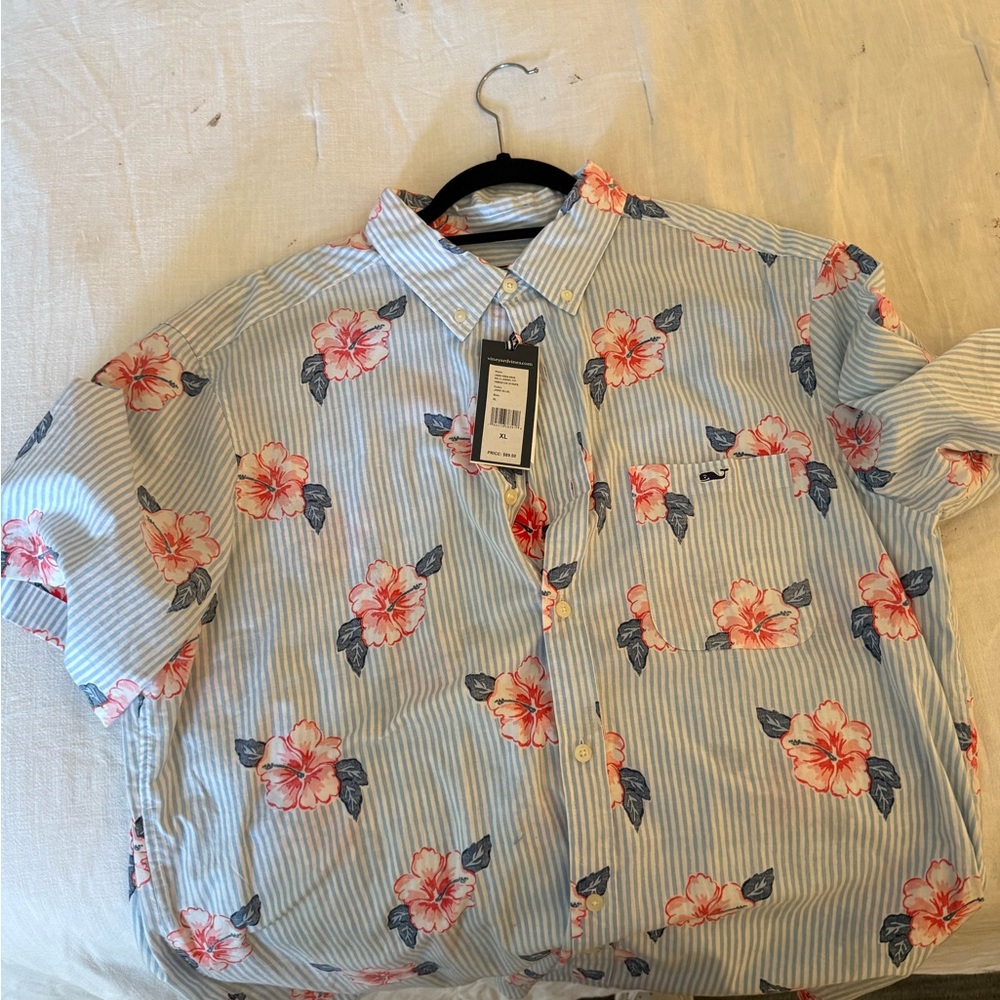Vineyard Vines Blue and White Floral Men's Shirt